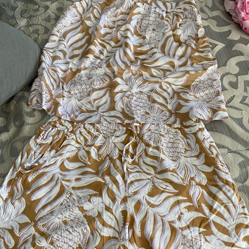 Lilly Pulitzer top and shorts set size 12/L EUC